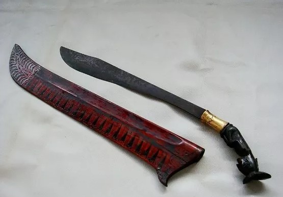 Senjata tradisional Piso Sanalenggam Sumatera Utara