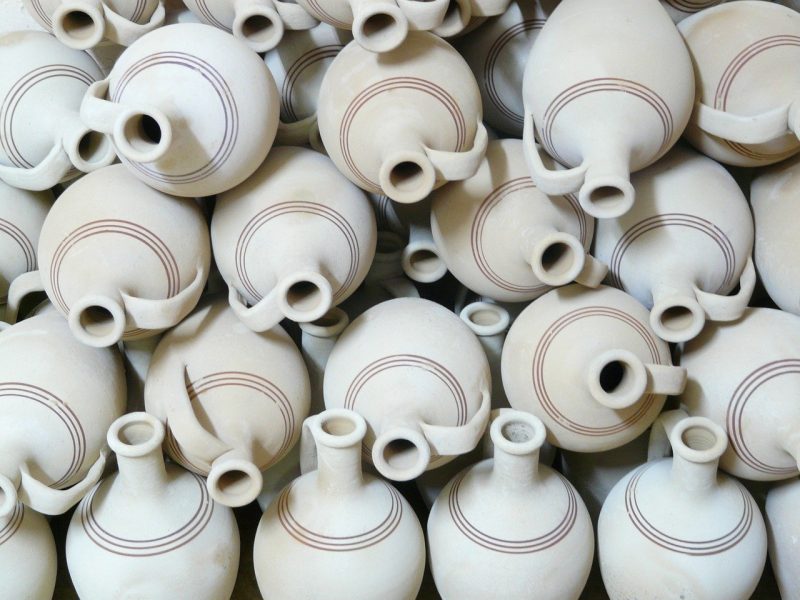 Teknik dalam pembuatan keramik agar dapat menghasilkan dalam jumlah banyak adalah….